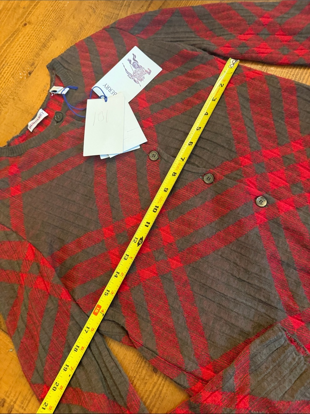 Authentic NWT Burberry Checked Cardigan Large women’s - Picture 13 of 15